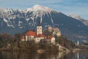 Bled i Bohinj zimi s djecom – ideja za vikend izlet u Sloveniji
