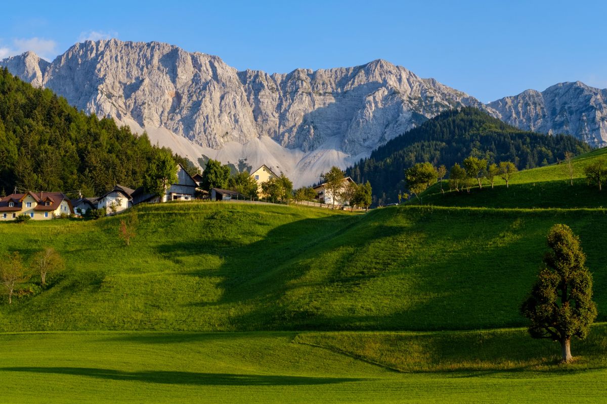 Pogled na Kamniško-Savinjske Alpe u Logarskoj dolini