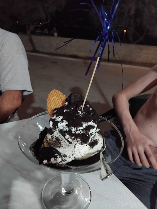 Desert u slastičarnici Donika u Postirama